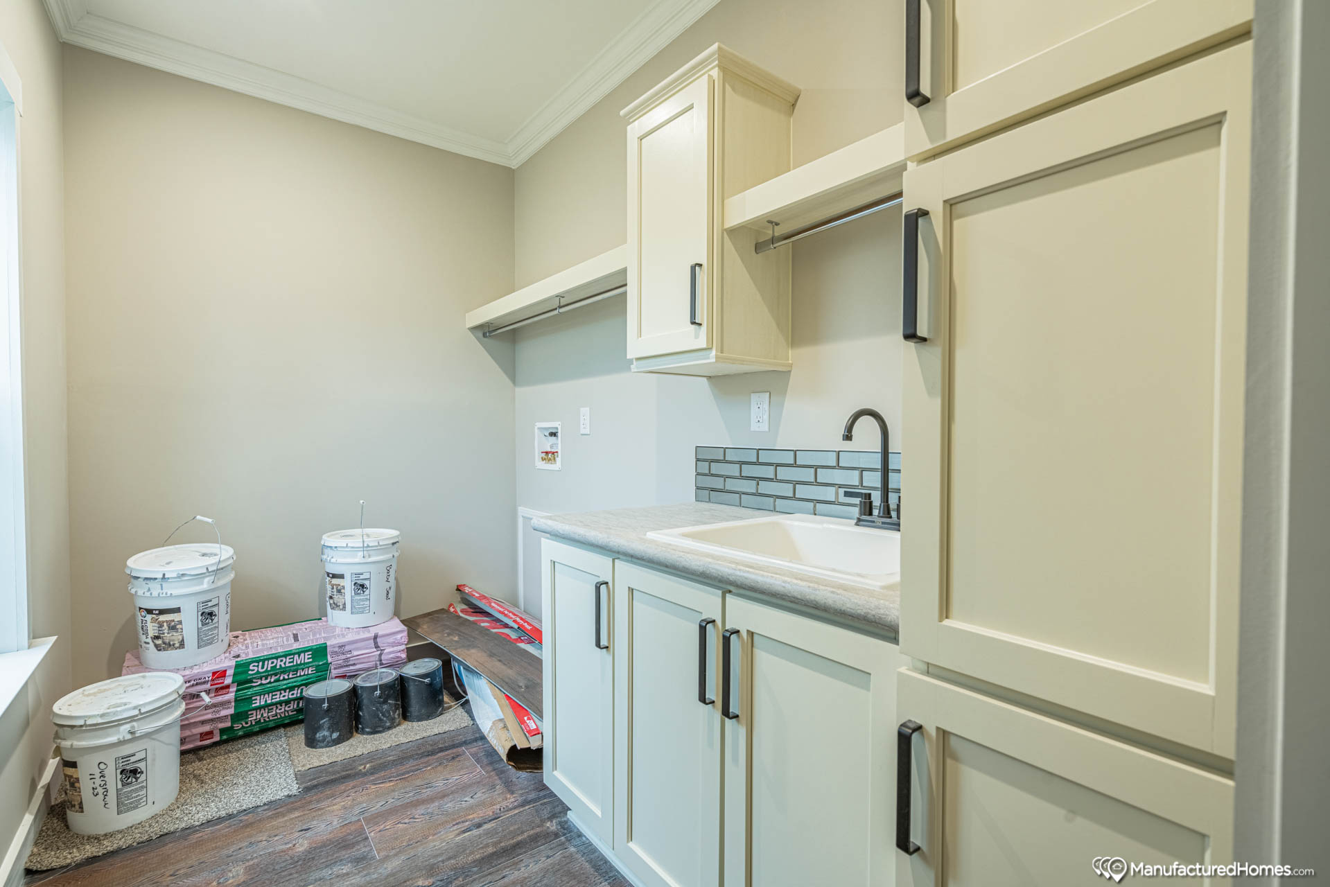 Lifestyle Series Easton Farmhouse 30683A Mobile Homes For Sale